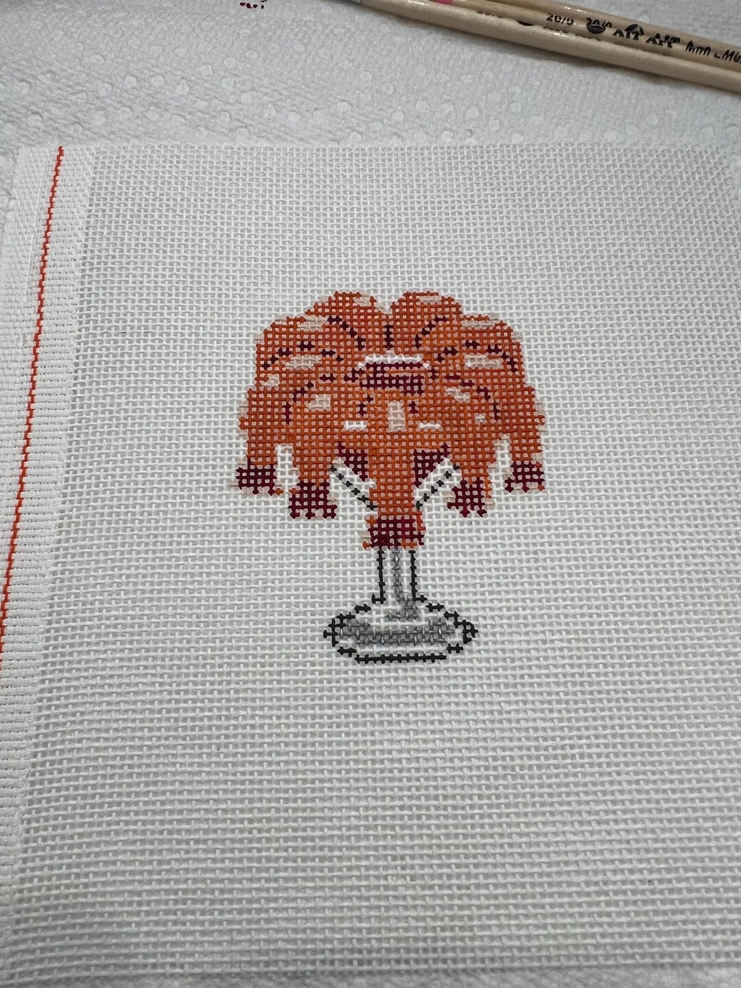 NEEDLEPOINT COASTERS, COCKTAIL CRITTERS main image 1