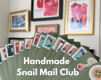 Boîte postale faite main, courrier heureux du mois, carte peinte à la main, lettre manuscrite, autocollants et surprises