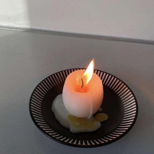 YOLKI egg candles set of 2 | egg votives