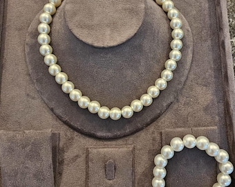 Pearl Bride and Bridesmaid Jewelry Set