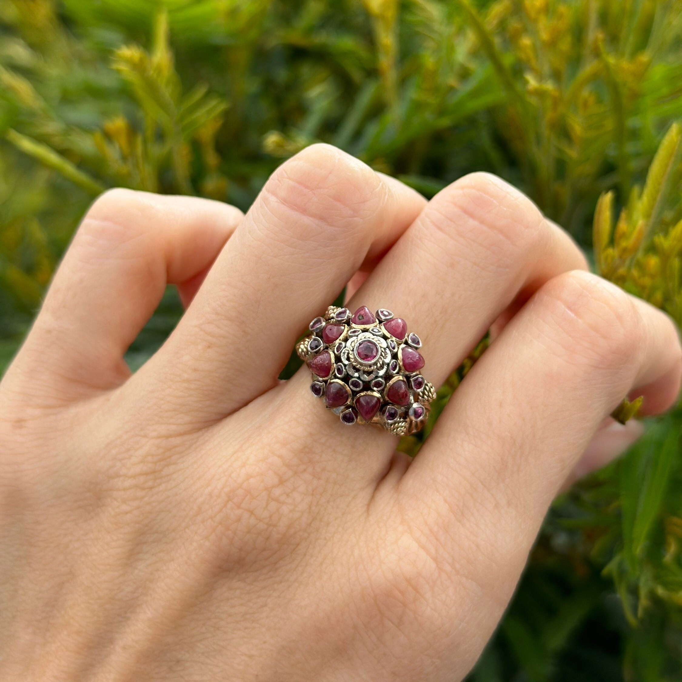 Victorian 18k Ruby Ring | 18k and J Q Hallmark Stamped Victorian 18k Ruby Ring | 18k and J Q Hallmark Stamped