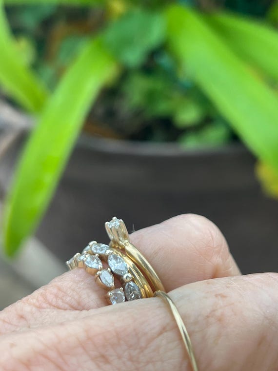 Vintage Solid 14k Gold Tiny Diamond Solitaire Pro… - image 3