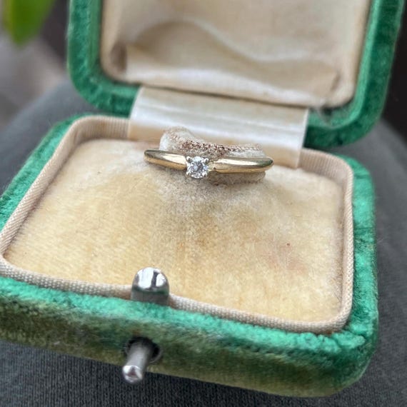Vintage Solid 14k Gold Tiny Diamond Solitaire Pro… - image 8