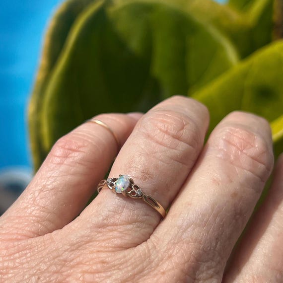 Vintage Opal Ring | 10k Stackable Ring Size 6 3/4… - image 4