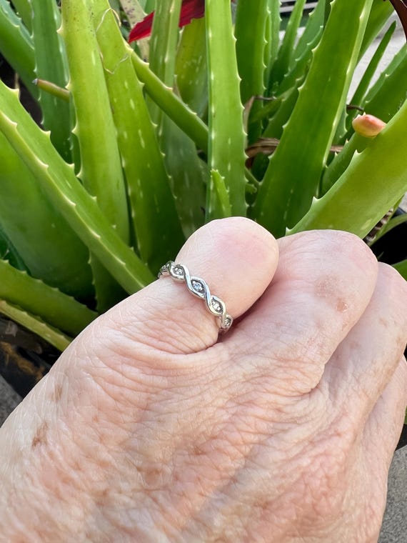 Braided Diamond 7 Stone Ring ~ Stackable Layering… - image 3