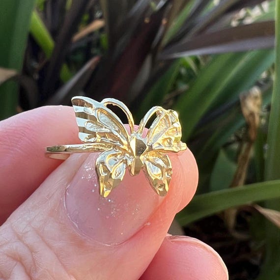 Old School Butterfly Ring | Solid 10k Stacking Di… - image 6