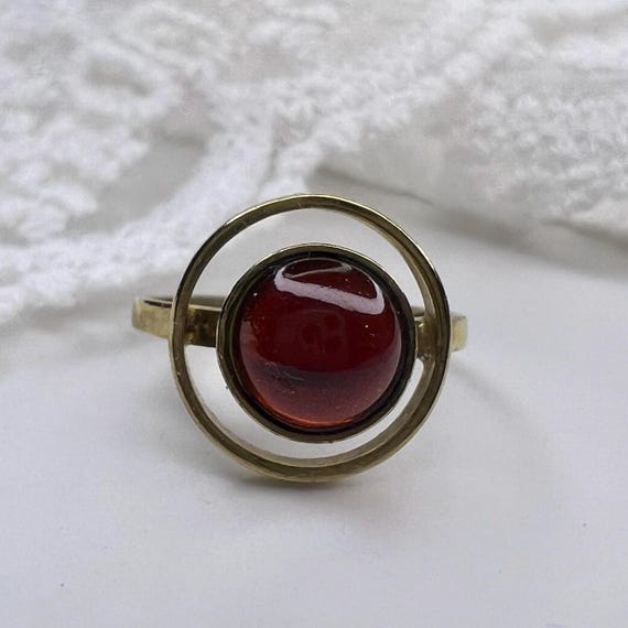 Vintage Solid 8k Yellow Gold Garnet Ring Size 5 1… - image 9
