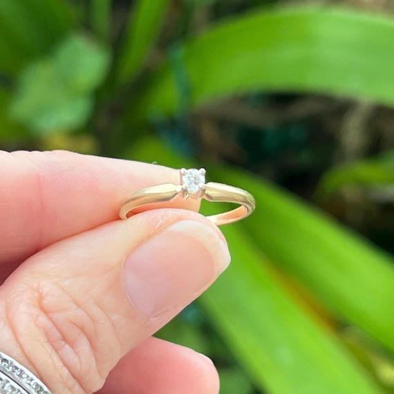 Vintage Solid 14k Gold Tiny Diamond Solitaire Pro… - image 4