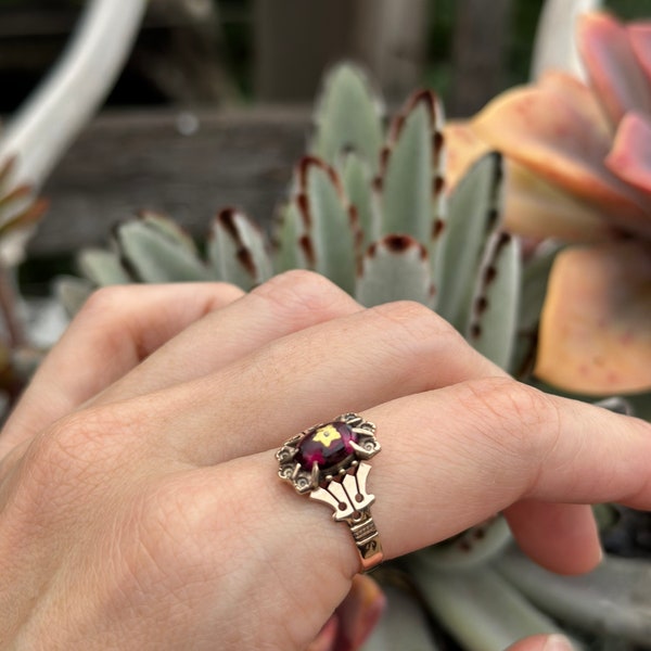 Victorian Rose of Sharon Ring | Antique 10k Foiled Garnet Intaglio & Diamond | Flower Sweetheart Estate Ring lot 41