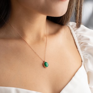 Handmade Jewelry, Emerald Necklace, Emerald Jewelry, Emerald Pendant, Minimalist Necklace, Gemstone Necklace , Birthstone, Gift for her