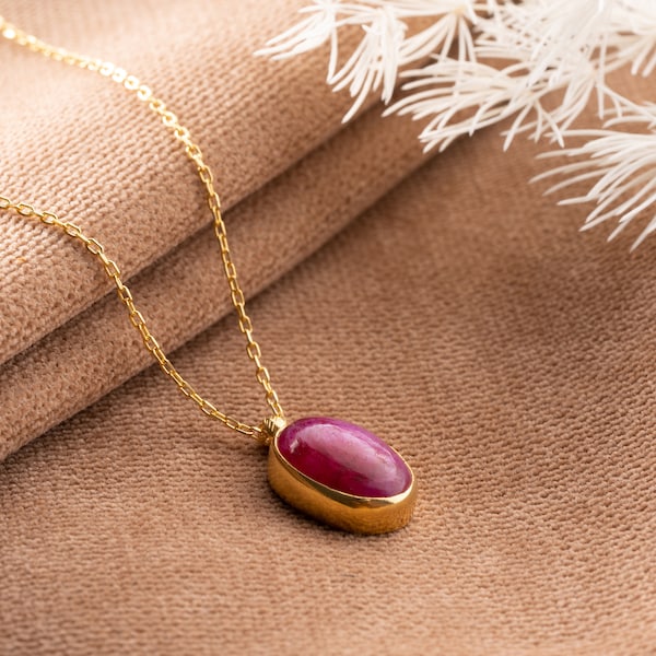 Ruby Jewelry,  Ruby Necklace, Ruby Pendant, handmade jewelry,Birthstone Necklace, Ruby, Gemstone Necklace, minimalist jewelry, gift for her