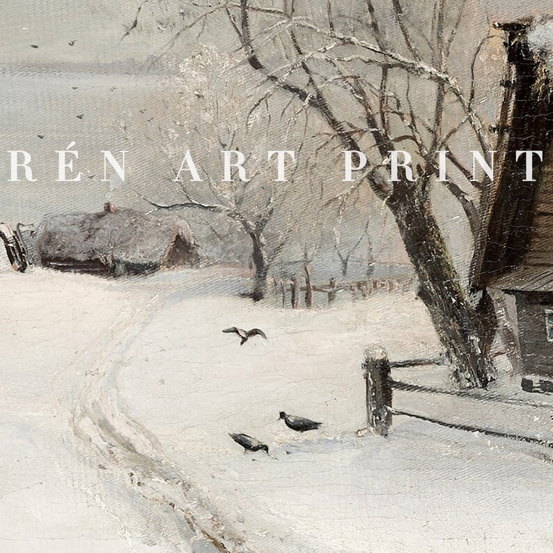 K&ouml;nnte beinhalten: Eine verschneite Winterlandschaft mit einem kleinen Holzhaus, einem schneebedeckten Weg und ein paar V&ouml;geln im Vordergrund. Der Himmel ist hellgrau und die B&auml;ume sind kahl. Der Text "R&Eacute;N ART PRINT" ist im Bild sichtbar.