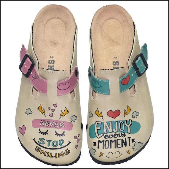 Always Be Happy! Themed Professional Women's Clogs, Comfortable Slippers for Nurses and Doctors