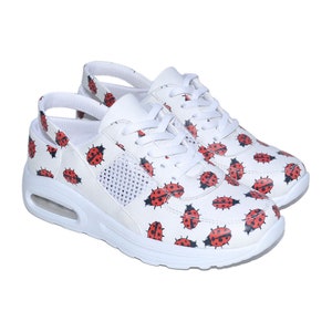 Ladybug Themed Comfortable Women&#39;s Sneakers, Medical Shoes