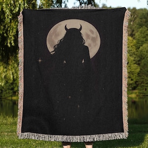 Moon Goddess Tapestry Blanket: Witchy Celestial Decor