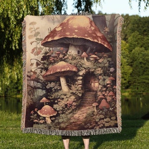 Mushroom House Throw Blanket: Vintage Mushroom Art Woven Tapestry And Coquette Mushroom Blanket, Fall Fairycore And Cute Cottagecore Decor