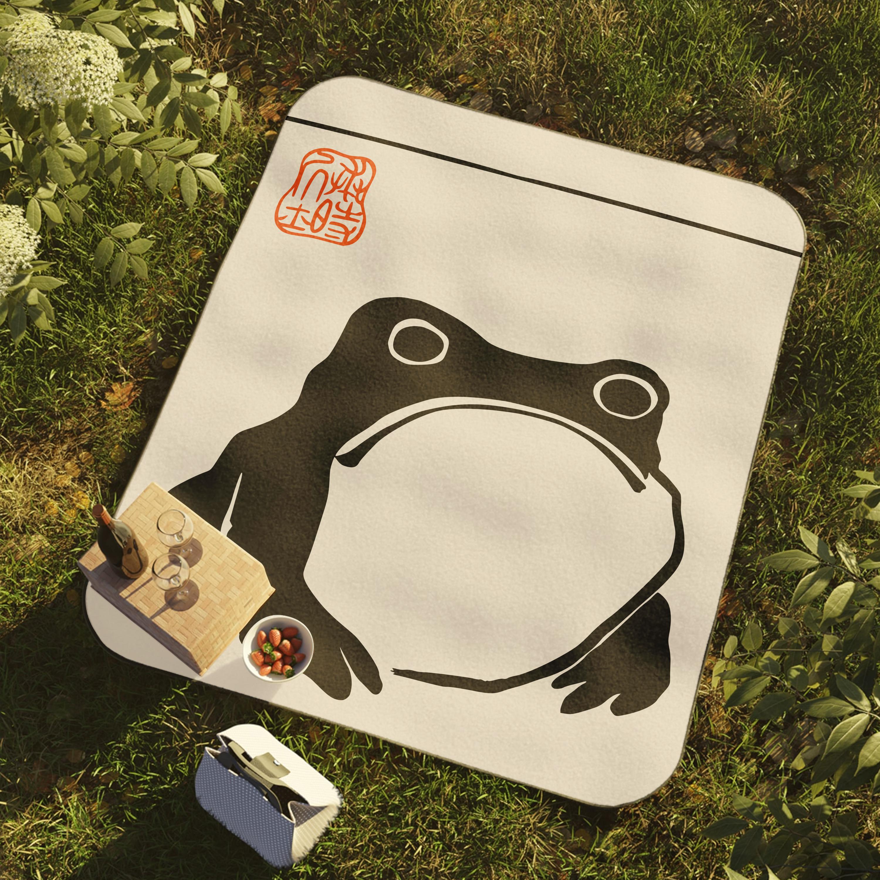 Matsumoto Hoji Frog Woven Throw Blanket: Japanese Decor Tapestry