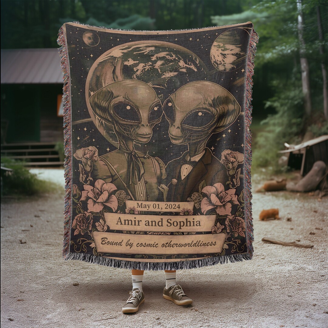 Personalized Alien Couple Blanket: Custom Anniversary Tapestry - Etsy