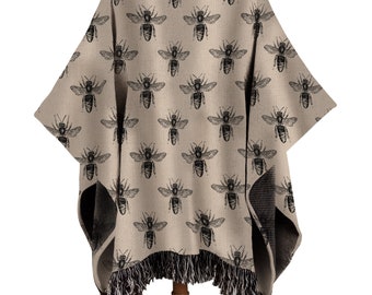 Royal Bee Pattern Woven Poncho, Cotton Poncho for Women, Bee Lovers Fall Cape, Warm Cottagecore Apparel, Lightweight Autumn Pullover