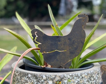 Chook - Garden Art Decoration - Rusty Metal Wall Decoration - Chicken Owner Gift - Garden Stake