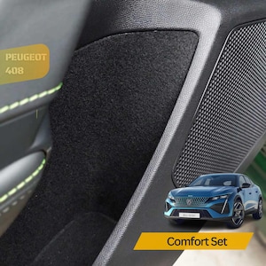 Peut inclure: Détail intérieur de voiture avec un panneau en tissu noir et une grille de haut-parleur texturée. L'image comprend le texte "PEUGEOT 408" et un graphique d'une voiture bleue avec le texte "Comfort Set".
