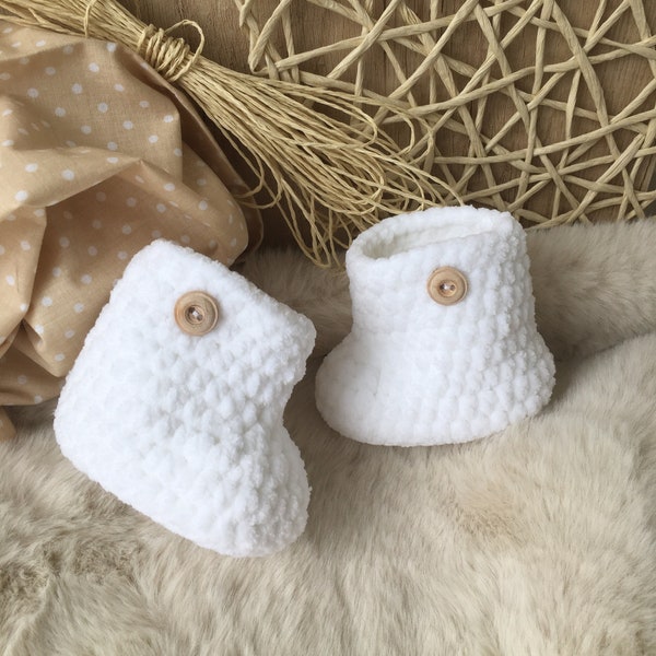 Crochet Baby Booties Pattern, quick and easy crochet baby slippers shoes pattern, pdf download