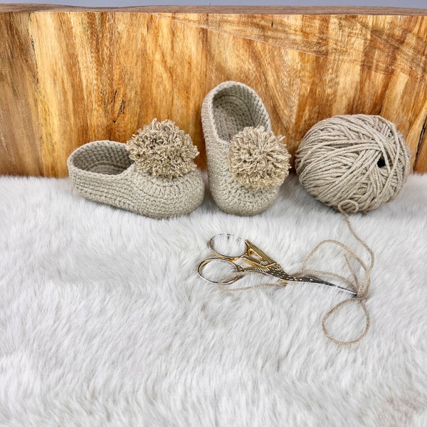 Crochet baby shoes moccasins, crochet baby slippers pattern, PDF download pattern in English