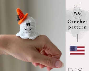 Crochet Ghost Keychain Pattern – Easy Amigurumi Halloween handouts (PDF Pattern)