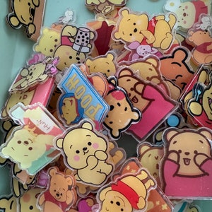 Honey bear & friends 4 cm Acrylic charm 5 piece mix *chosen at random