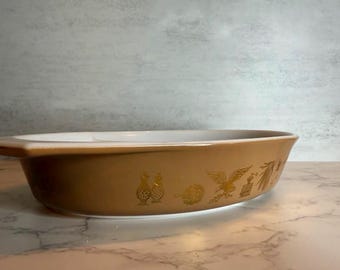 Vintage Pyrex Early American Divided Casserole – 1.5 Qt, 1960s Kitchenware