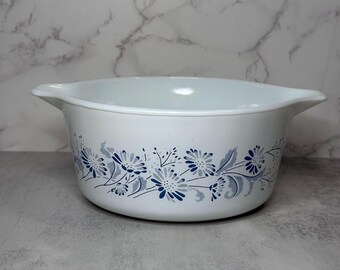 Vintage Pyrex Colonial Mist 474-B 1.5 Qt Casserole Dish, Blue Daisy Pyrex, White Milk Glass Bakeware, Vintage Kitchen Decor