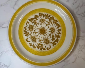 Vintage Perma-Stone Dinner Plate – 10.5" Yellow Floral – 1960s Mid-Century