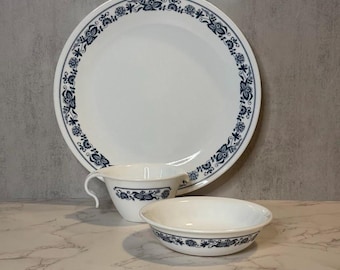 Vintage Corelle “Old Town Blue” Dinnerware – Individual Pieces – Blue Onion Floral Pattern – 1970s