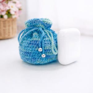 Modello per mini borsa regalo all'uncinetto: custodia con coulisse, custodia per AirPod (modello PDF)