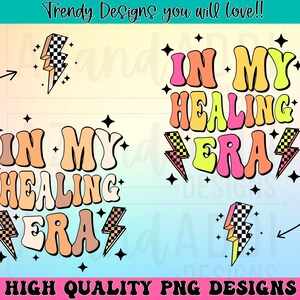 K&ouml;nnte beinhalten: Ein digitales Design mit dem Text "In My Healing Era" in einer retro-farbigen Schriftart mit Blitzen und Sternen. Der Text ist in Pink, Gelb und Orange.