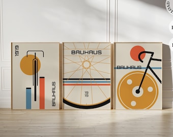 Bauhaus Bike prints, set van 3 Bauhaus fietsposters, midden van de eeuw modern, Cycling Wall Art, Minimalist Retro Art print, Cycling lovers gift