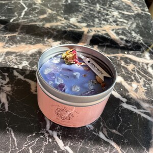 Handmade Scented Crystal Chakra Dry Flower Small Candle