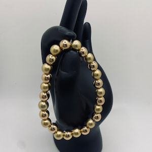 Shiny Gold and Matte Gold Beaded Bracelet