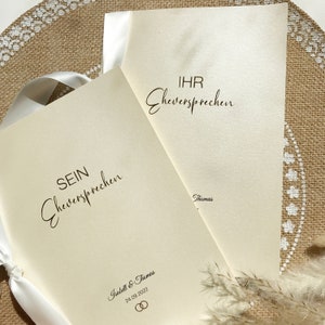 Wedding vows/marriage vows: booklet in ivory/cream with gold rings, words during the wedding ceremony in church/registry office, personalized