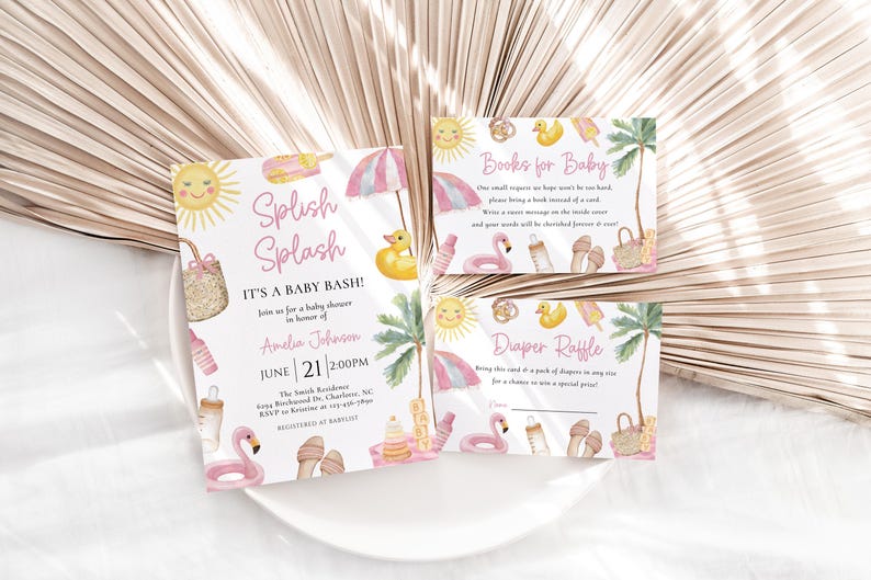 Puede incluir: Invitaciones para baby shower con tem&aacute;tica de playa. Las invitaciones presentan ilustraciones en acuarela de un sol, un flamenco, una sombrilla de playa y otros elementos veraniegos. El texto dice "Splish Splash, It's a Baby Bash!" e incluye los detalles del evento.