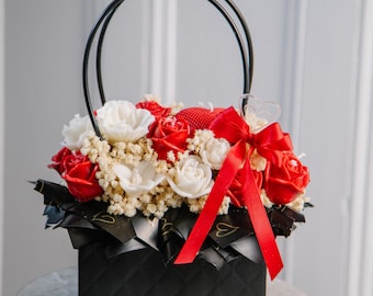 Handmade Red Rose Bouquet Candle: Floral Soy Wax Handbag