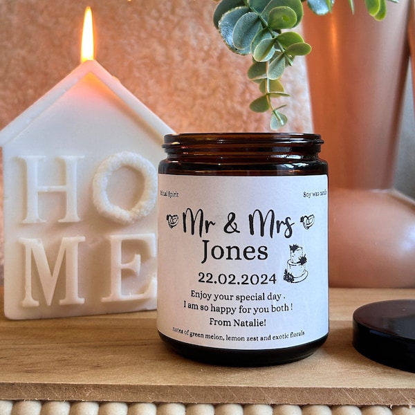 Wedding Day Gift Personalised Soy Wax Candle | Couple gift idea | Amber glass | Wooden wick | Wholesale