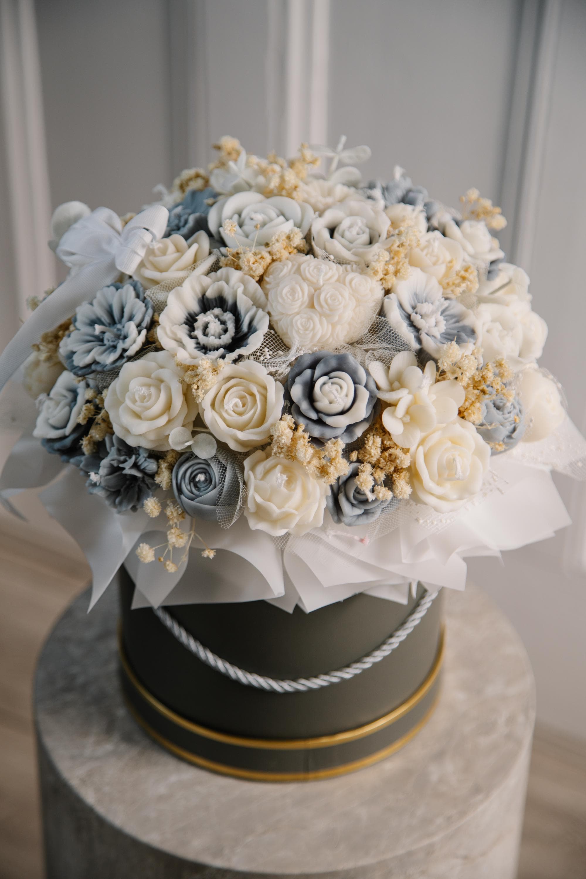 Handmade Soy Wax Flower Candle Bouquet - Grey Floral Scented Gift