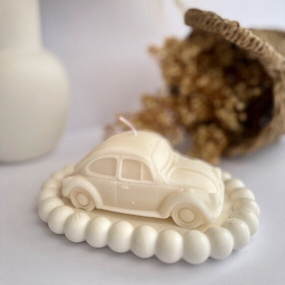 Handmade Classic Coupe Car Candle: Retro Home Scented Soy Wax Candle