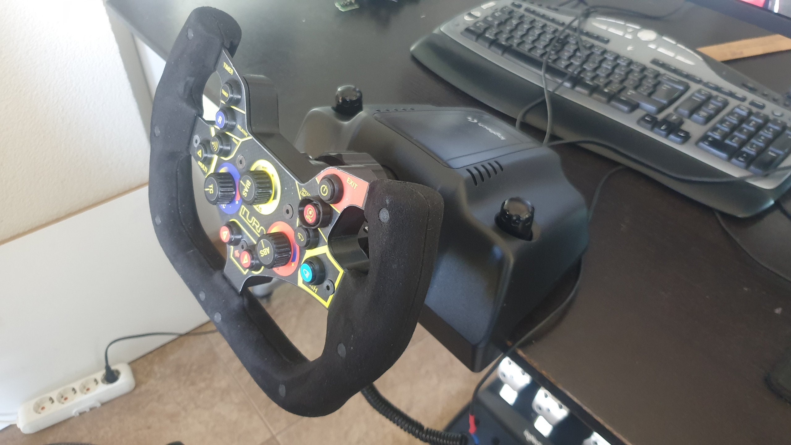 Logitech G G G29 Driving Force Racing Wheel & Shifter Kit