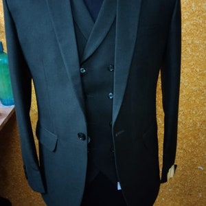 Men Blue Suit, Wedding 3 Piece Suits, Slim Fit One Button Party Wear Prom Suits gift for men Blue tuxedo for him gift for birthday love.