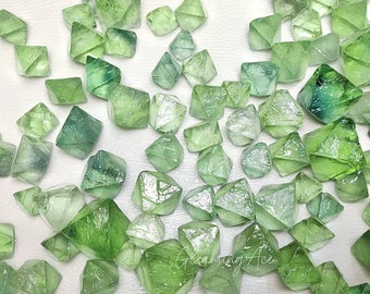 High Quality Raw Green Fluorite Octahedron Bulk Wholesale
