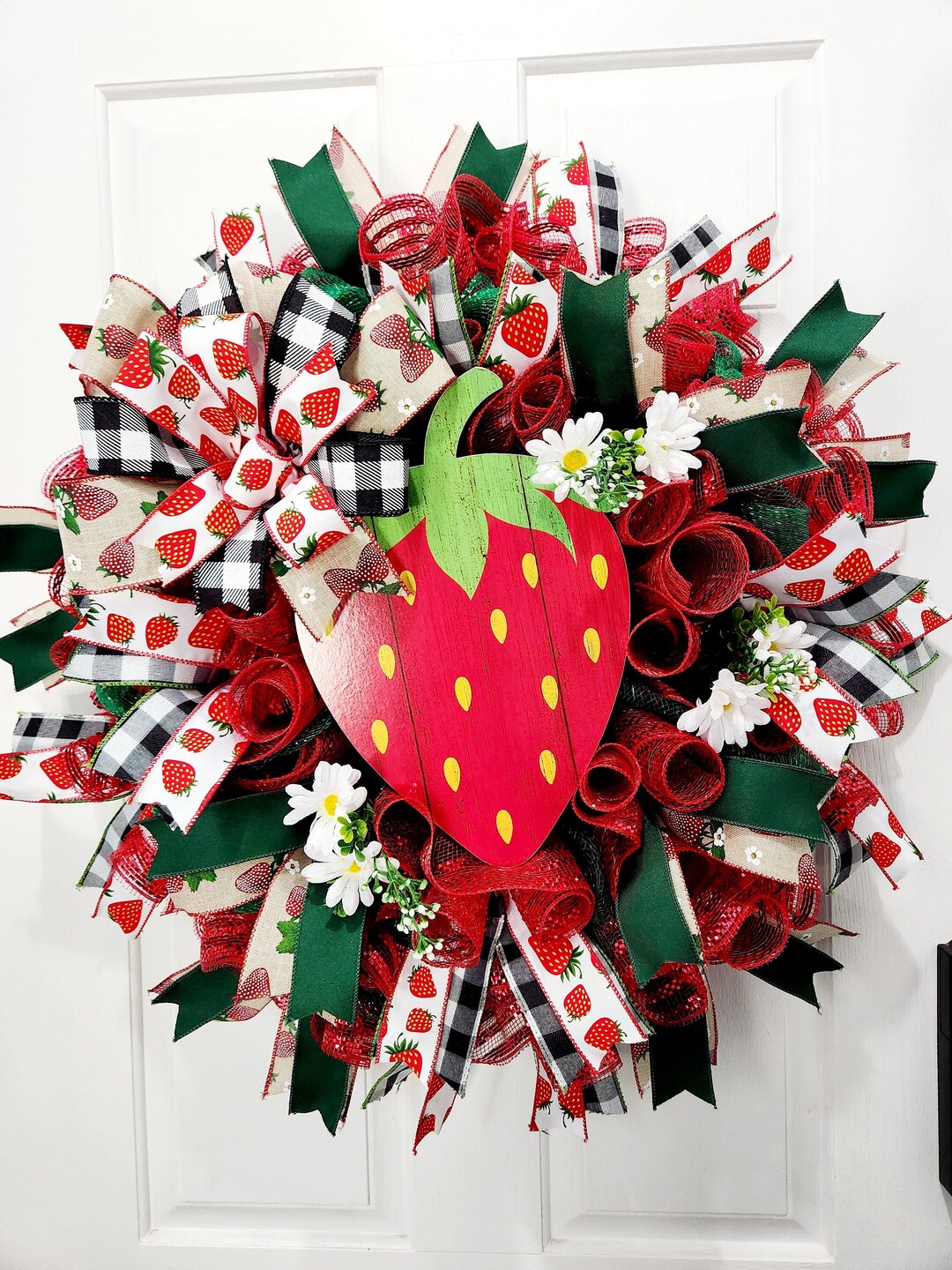 Strawberry Wreath, Summer Wreath, Strawberry Decor, Spring Wreath ...