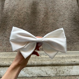 Wedding Bow in Ivory White