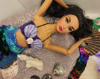 Seashell *Top Only* for 1/6 scale fashion dolls (11-12in, 28-30cm)